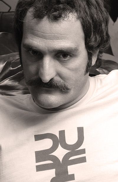 Mezar süslemeleri için mezarlıkta hangi çiçekleri bitireceğim Mezar süslemeleri için mezarlıkta hangi çiçekleri bitireceğim